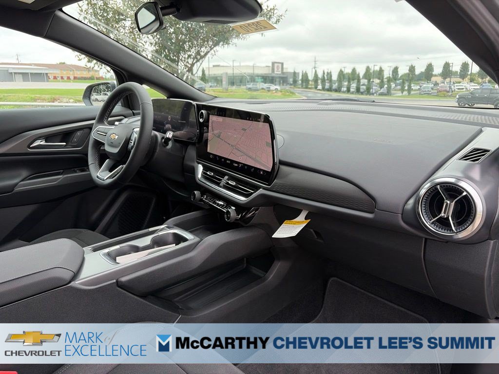 New 2026 Chevrolet Equinox EV LT w/ Comfort Package FWD image 27