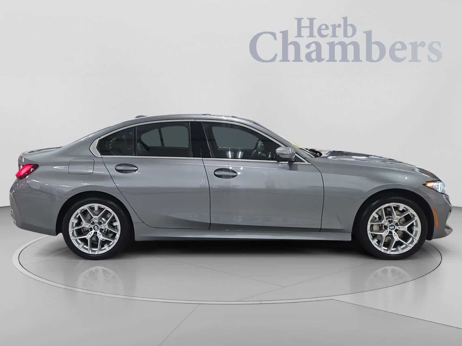 Used 2026 BMW 330i xDrive Sedan w/ Premium Package AWD/4WD image 11
