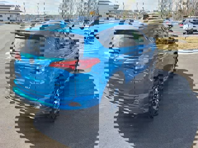 Used 2016 Toyota RAV4 XLE image 11