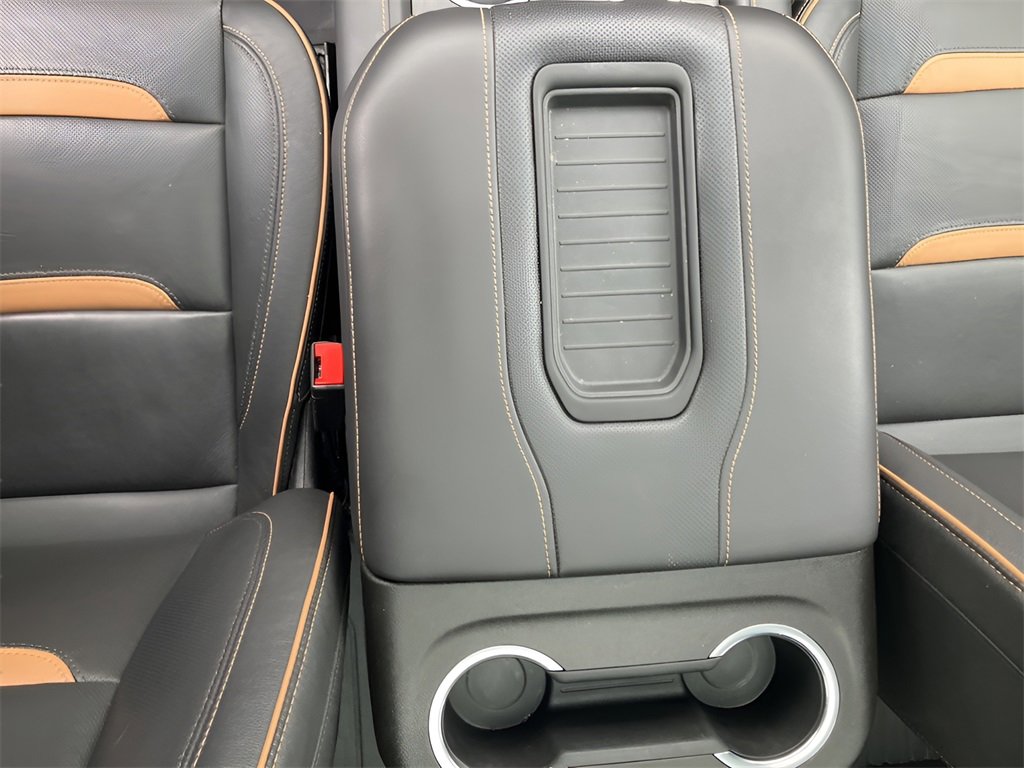 Used 2021 GMC Yukon XL AT4 w/ AT4 Premium Plus Package image 27