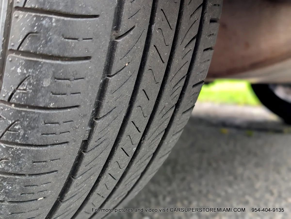 Used 2020 MINI Cooper Convertible image 96