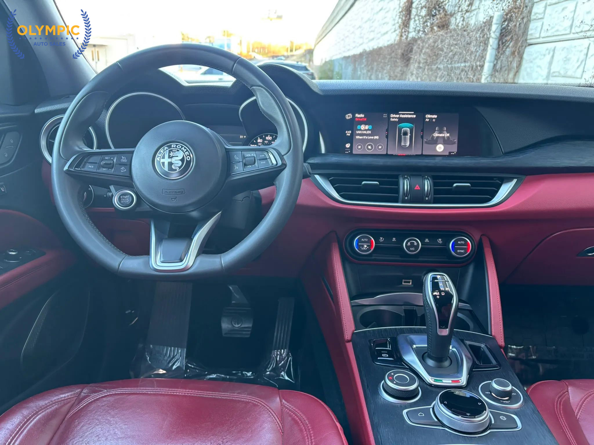 Used 2020 Alfa Romeo Stelvio w/ Nero Edizione image 19