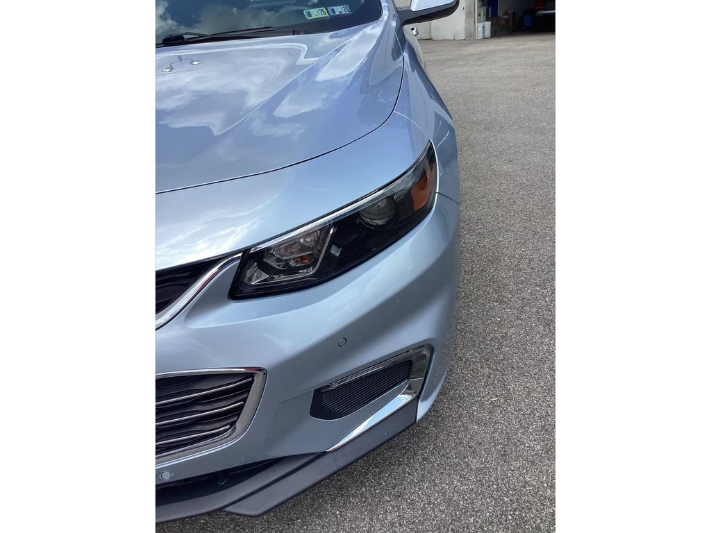 Used 2017 Chevrolet Malibu Premier w/ Premier Sun and Wheel Package FWD image 29