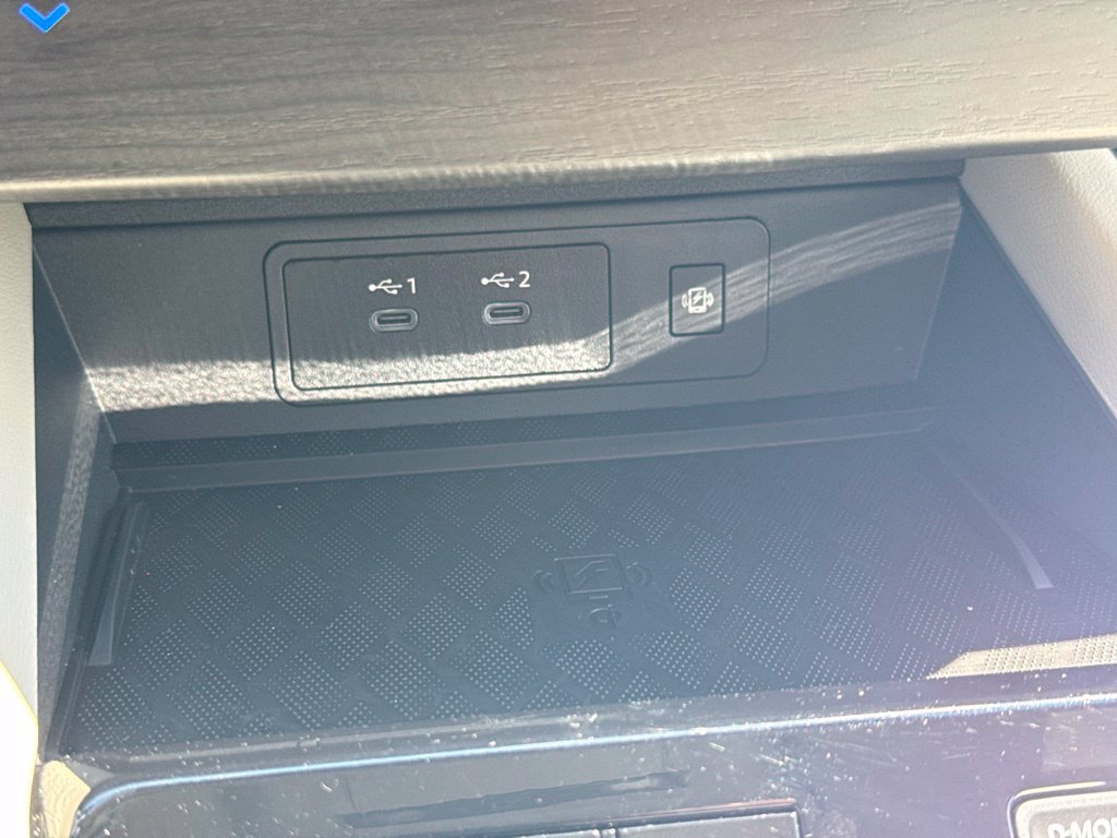Certified 2025 Nissan Murano SV AWD/4WD image 11