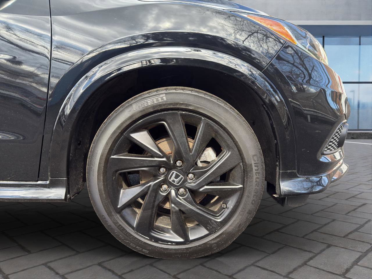 Used 2021 Honda HR-V Sport image 24