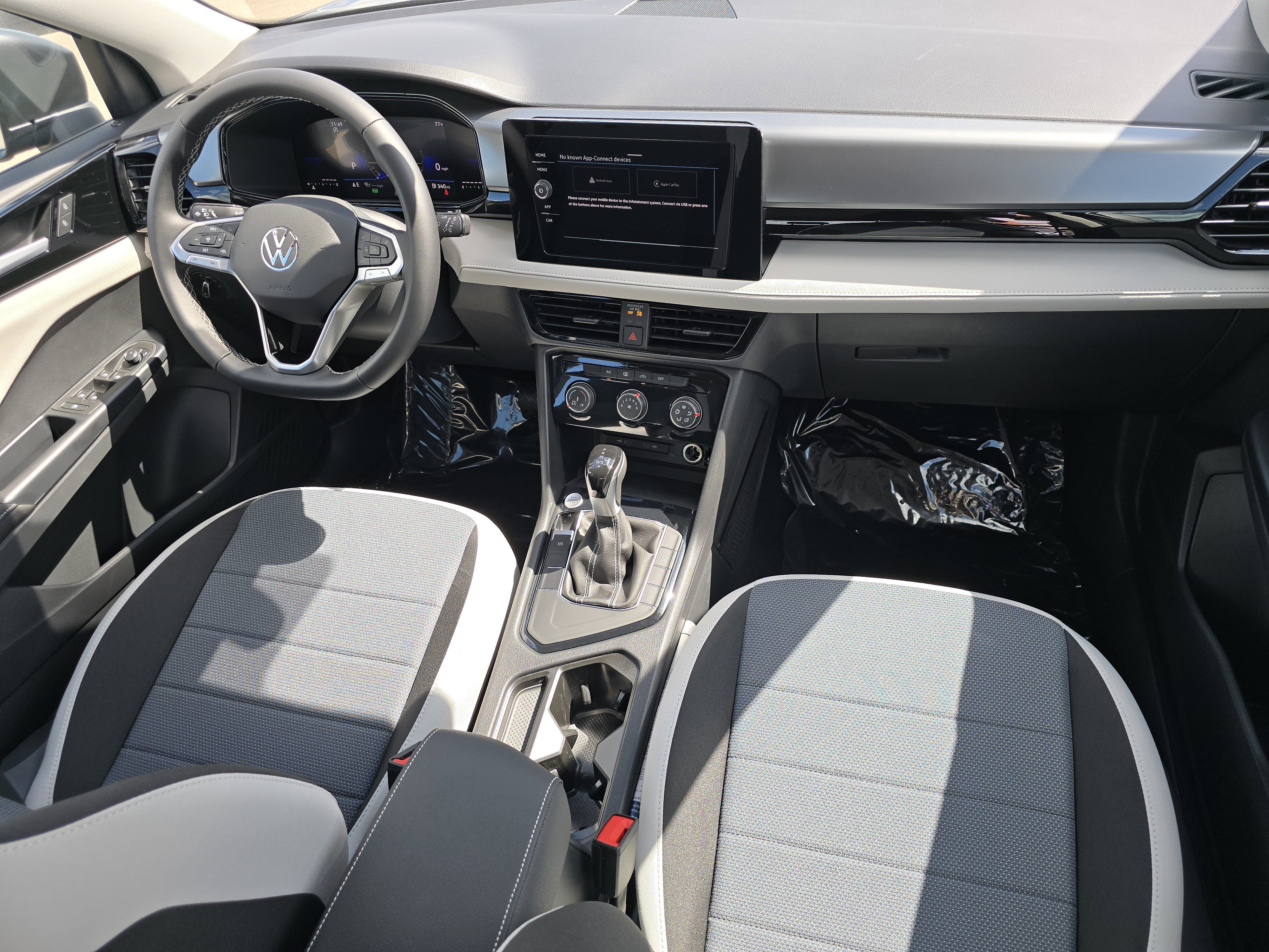 New 2025 Volkswagen Taos S image 14