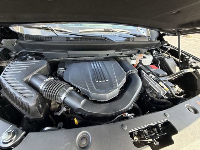 Used 2025 Buick Enclave Avenir image 31