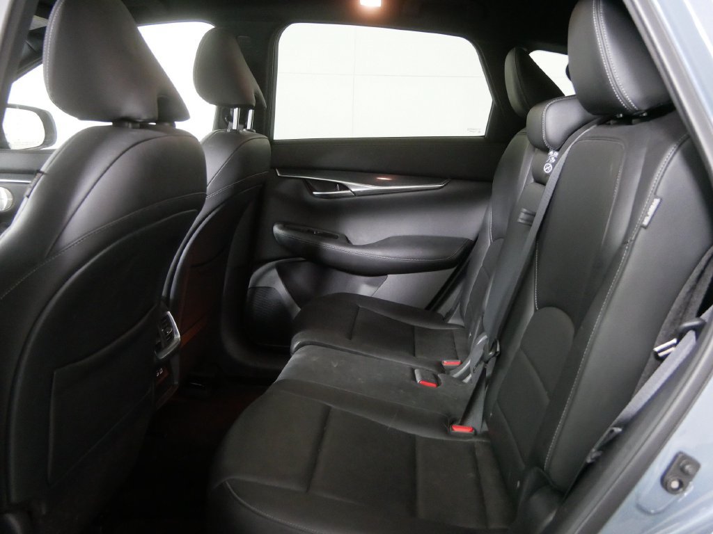 Used 2023 INFINITI QX50 Sport AWD/4WD image 22