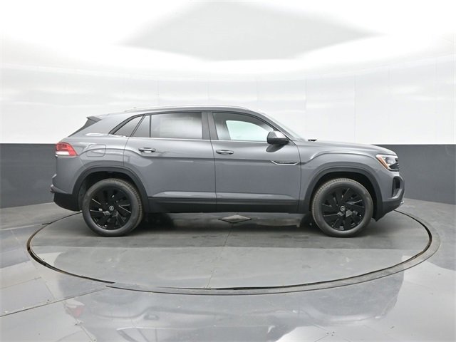 New 2026 Volkswagen Atlas Cross Sport SE image 8