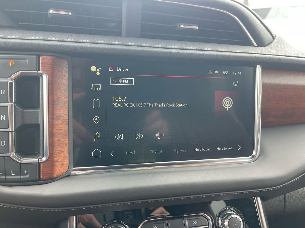 Used 2023 GMC Yukon XL Denali Ultimate image 20