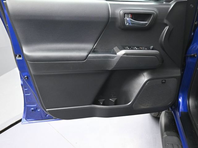 Used 2022 Toyota Tacoma TRD Off-Road w/ TRD Premium Off Road Package image 42