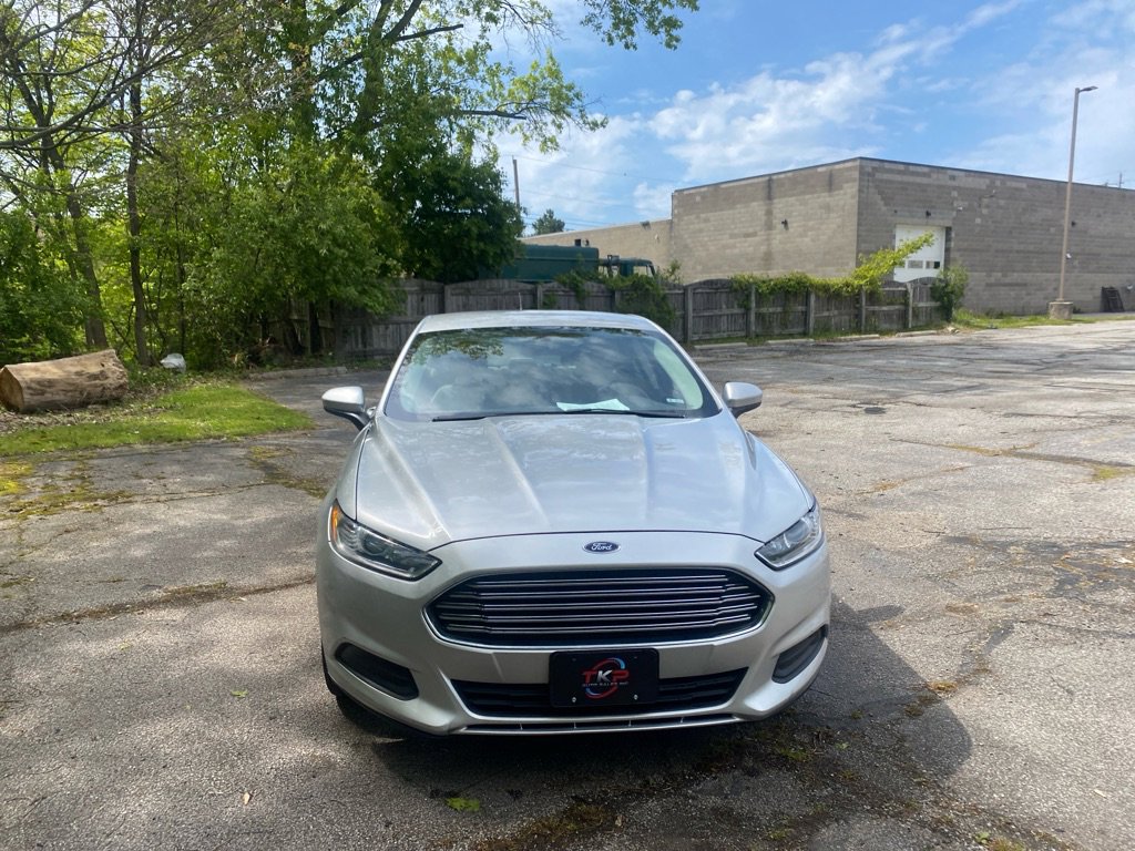 Used 2013 Ford Fusion S FWD image 8