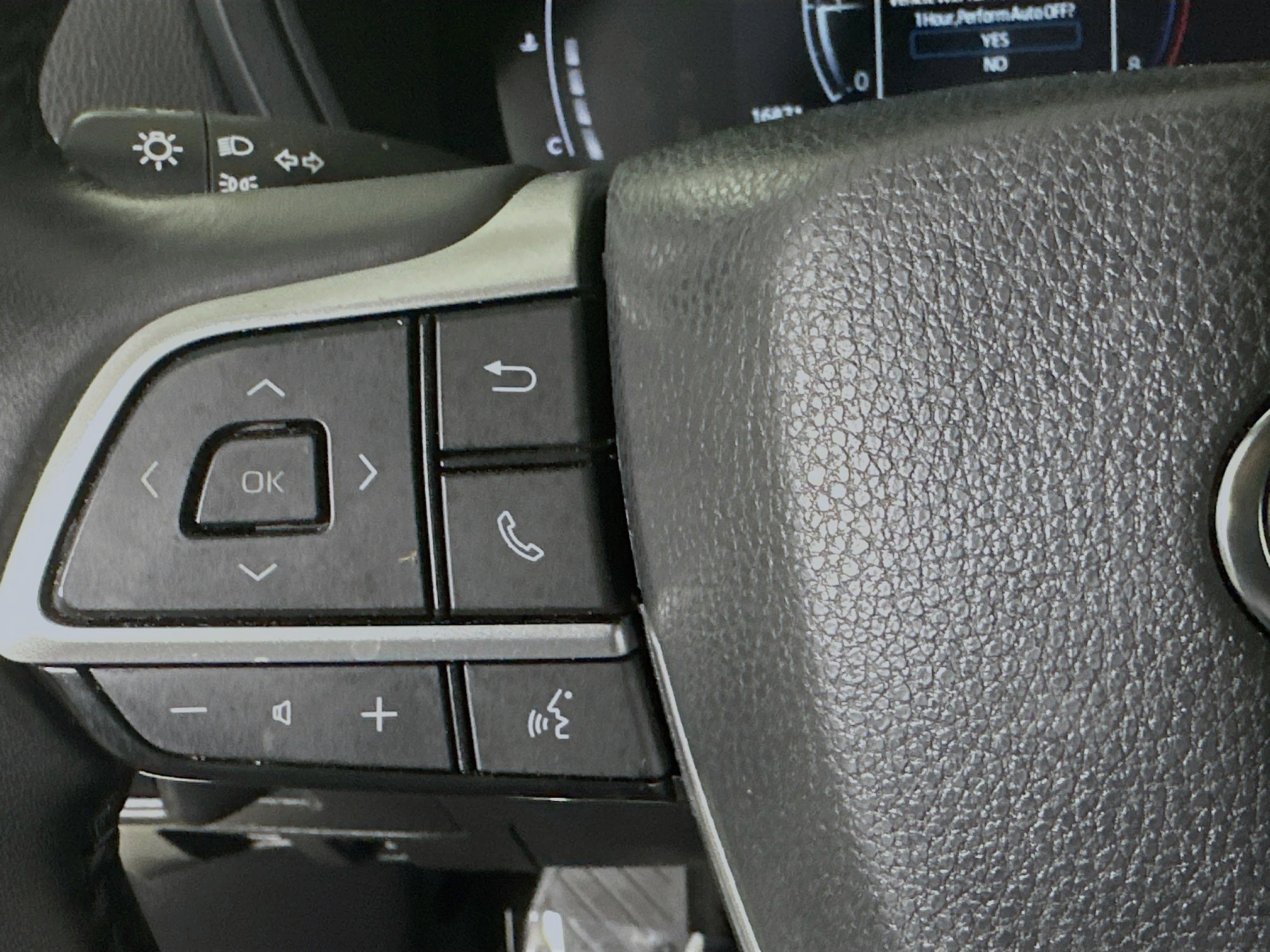 Used 2024 Toyota Grand Highlander Limited image 16