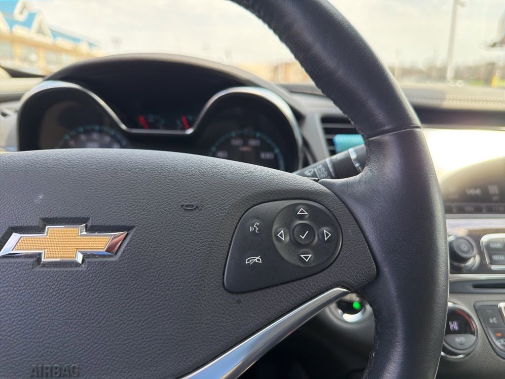 Used 2018 Chevrolet Impala Premier w/ Premier Confidence Package image 21
