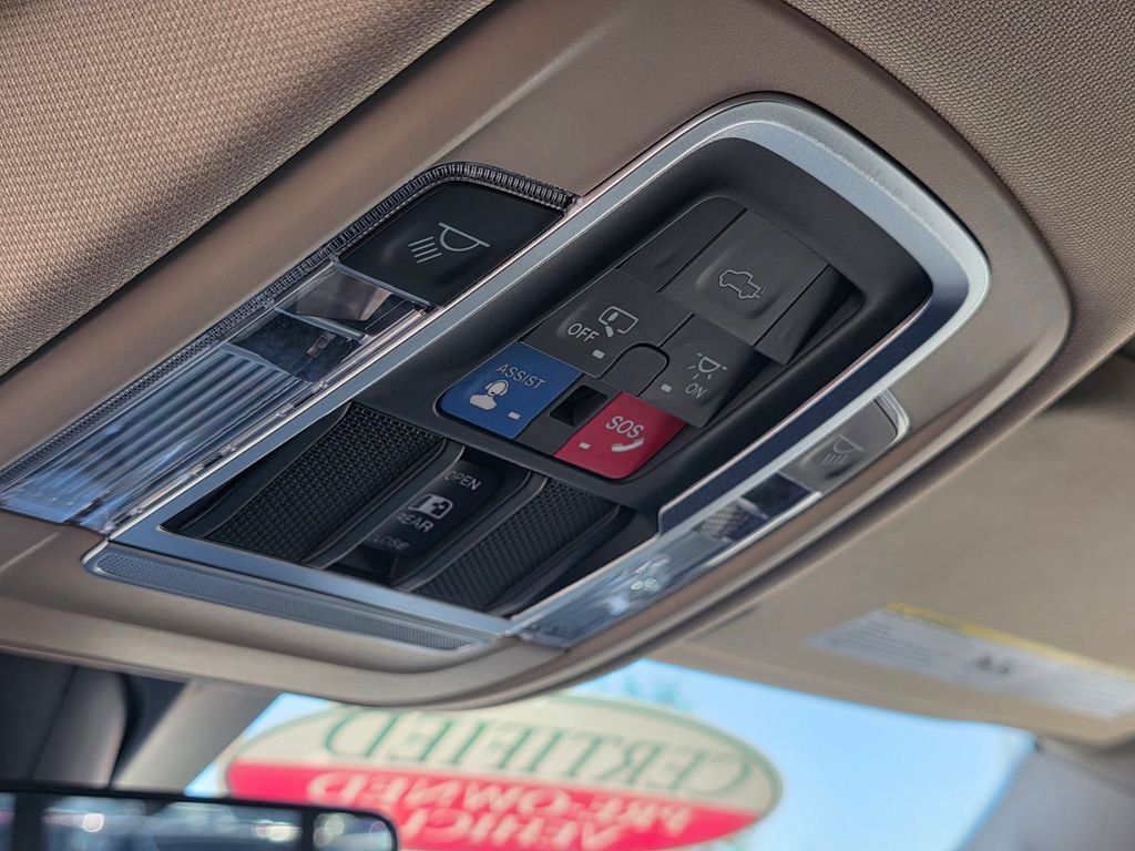 Used 2021 RAM 1500 Laramie image 34