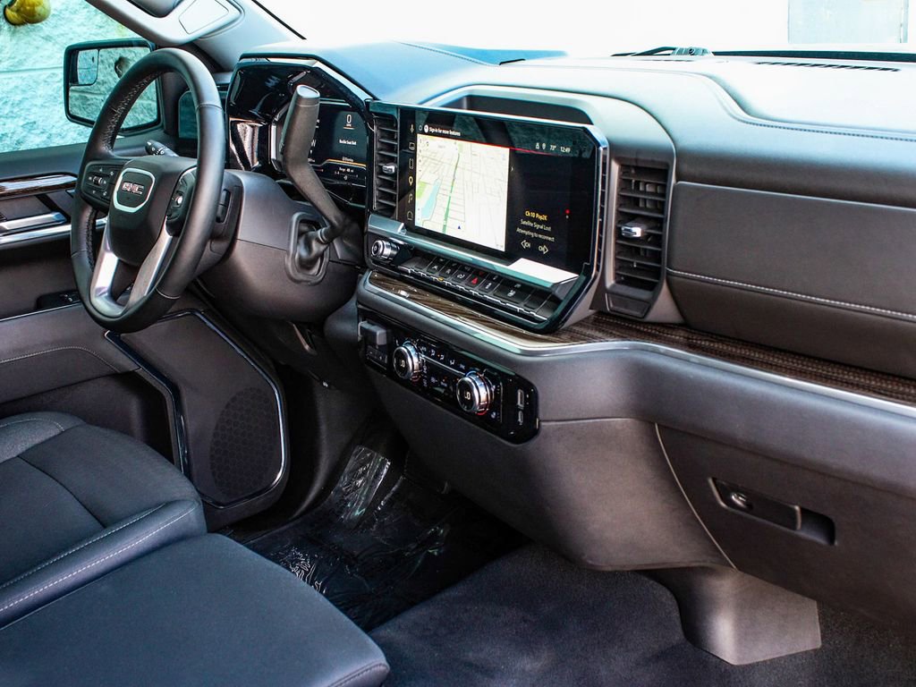 Used 2025 GMC Sierra 1500 Elevation AWD/4WD image 40