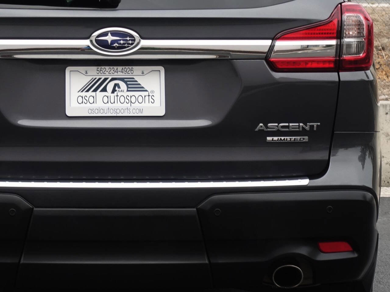 Used 2019 Subaru Ascent Limited w/ Popular Package #2 image 16