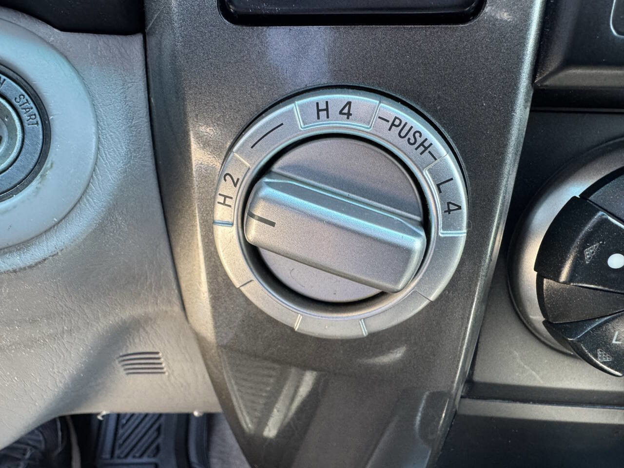 Used 2006 Toyota 4Runner Sport AWD/4WD image 27