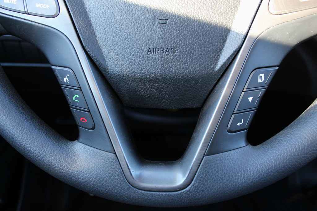 Used 2017 Hyundai Santa Fe Sport FWD image 18
