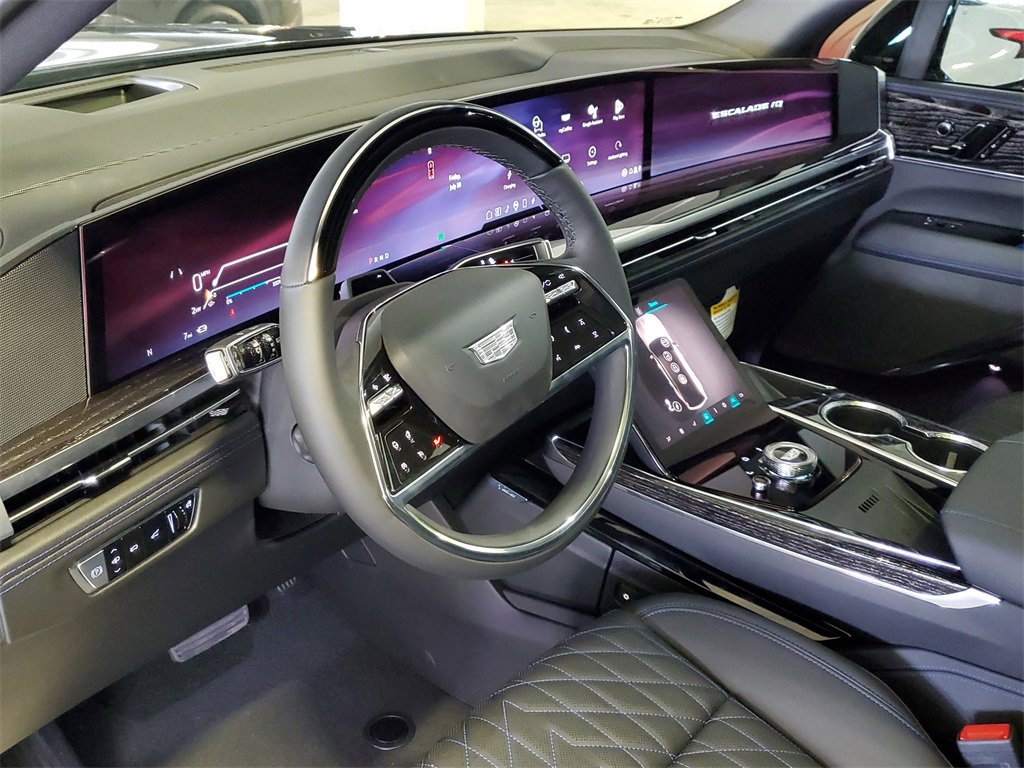 New 2026 Cadillac Escalade IQ Sport 1 w/ LPO, ONYX Package image 17