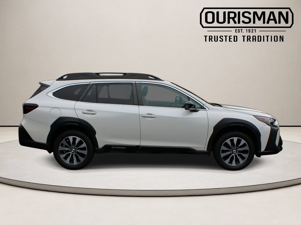 Used 2023 Subaru Outback Limited AWD/4WD image 10