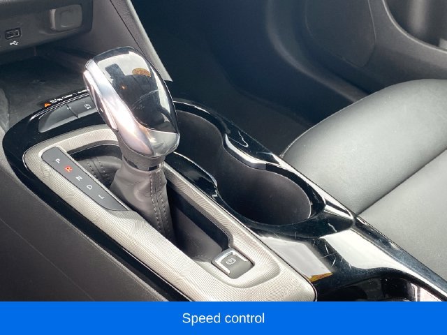 Certified 2024 Buick Envista Sport Touring w/ Convenience I Package FWD image 12