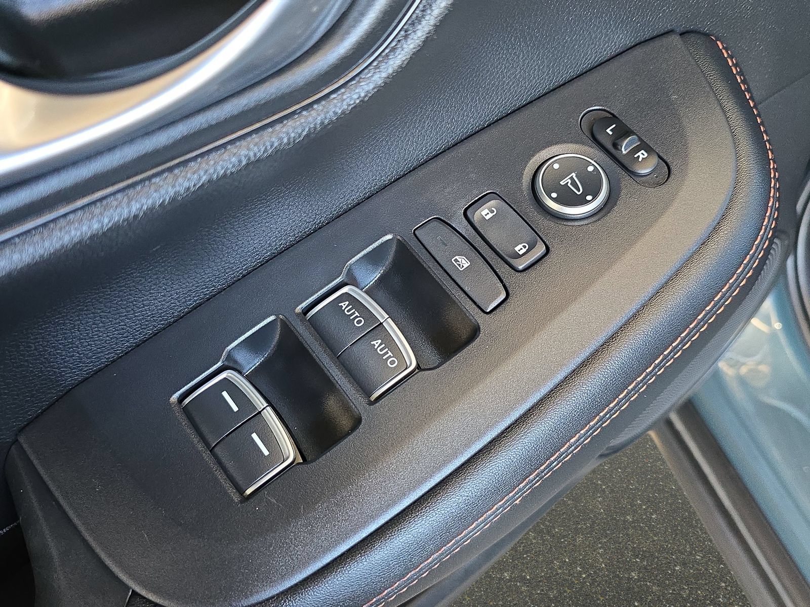 Used 2024 Honda HR-V Sport image 28