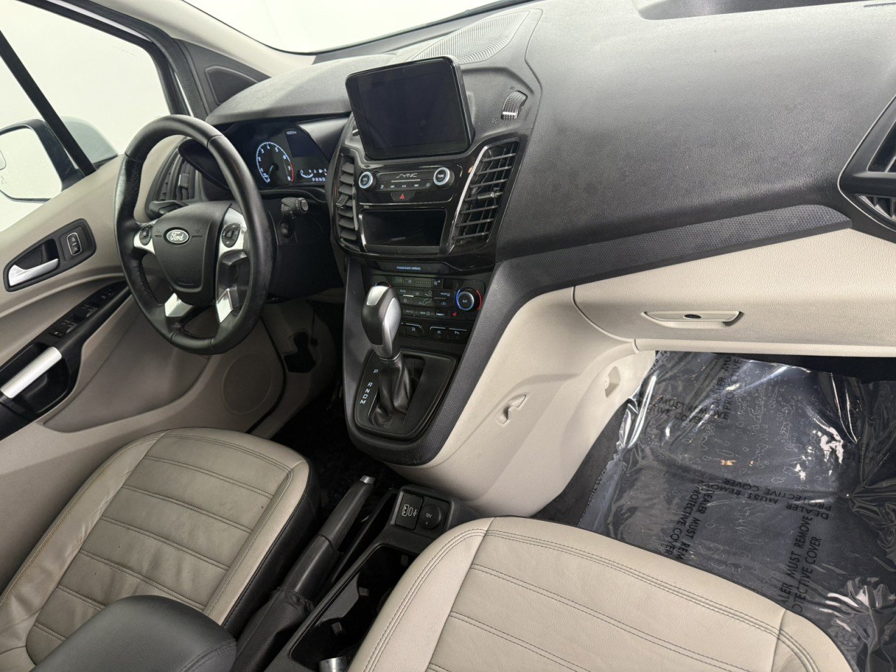 Used 2023 Ford Transit Connect Titanium FWD image 11