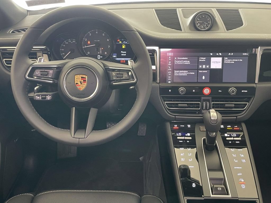 New 2026 Porsche Macan AWD/4WD image 27