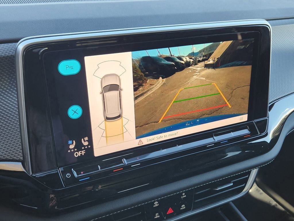 New 2026 Volkswagen Atlas Cross Sport SEL R-Line image 9