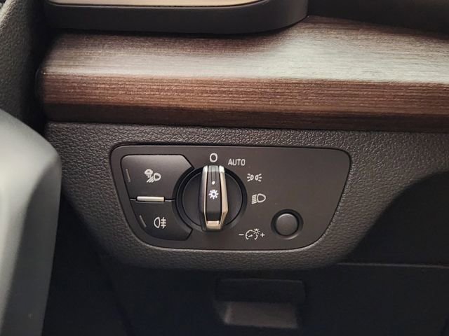 Used 2024 Audi Q5 2.0T Premium image 21