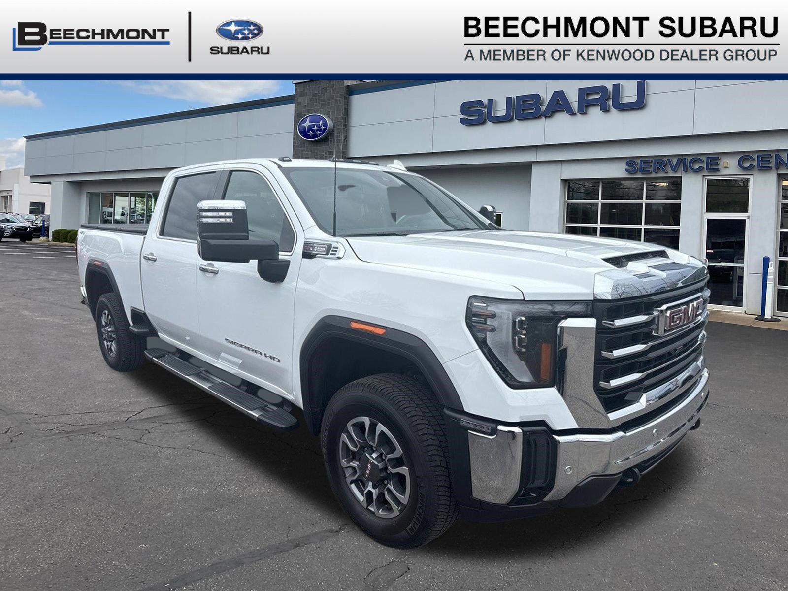 Used 2025 GMC Sierra 2500 SLT w/ SLT Premium Package image 1