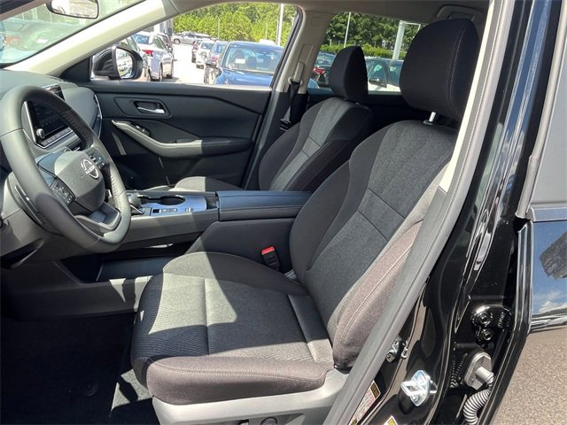 New 2026 Nissan Rogue SV image 10