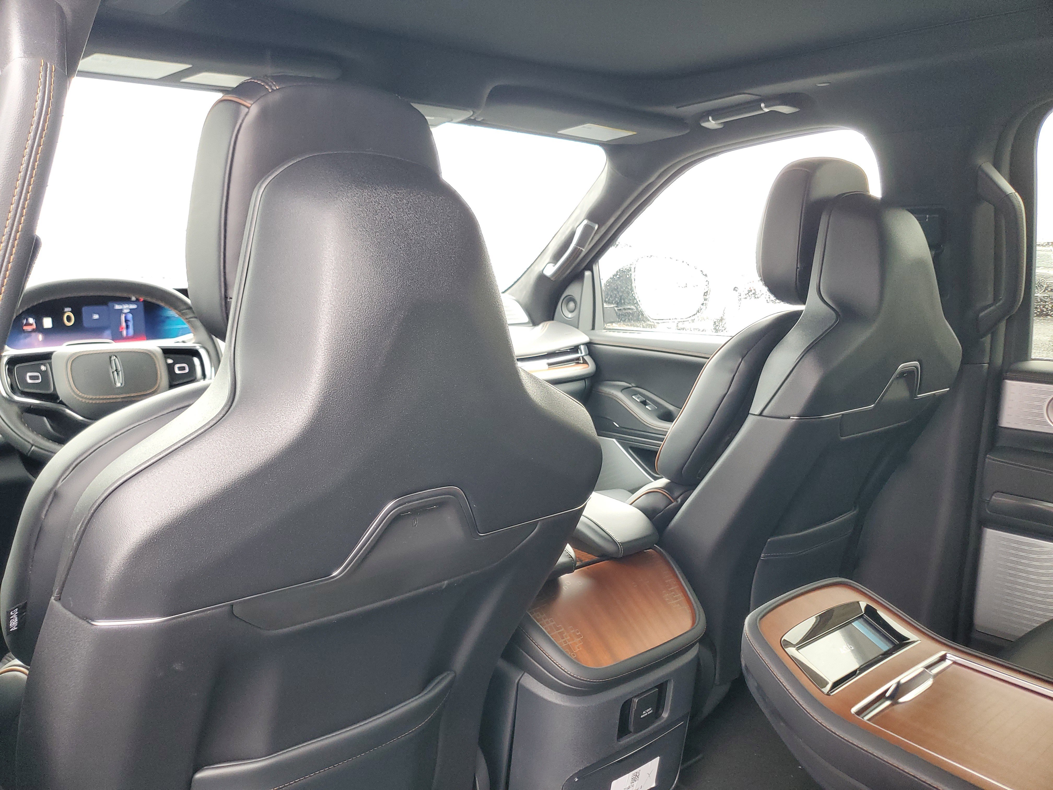 New 2026 Lincoln Navigator L Black Label image 28