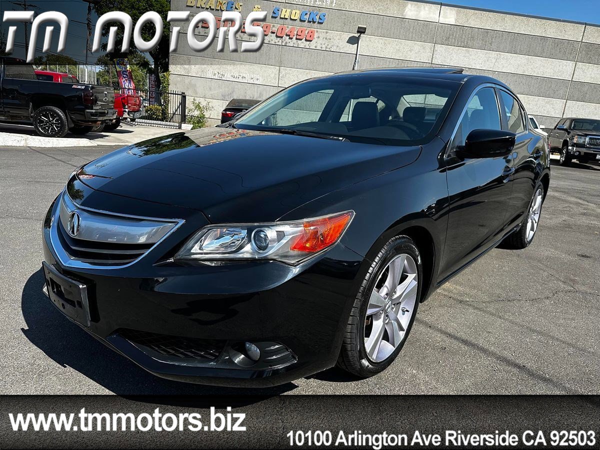 Used 2013 Acura ILX w/ Technology Package image 1