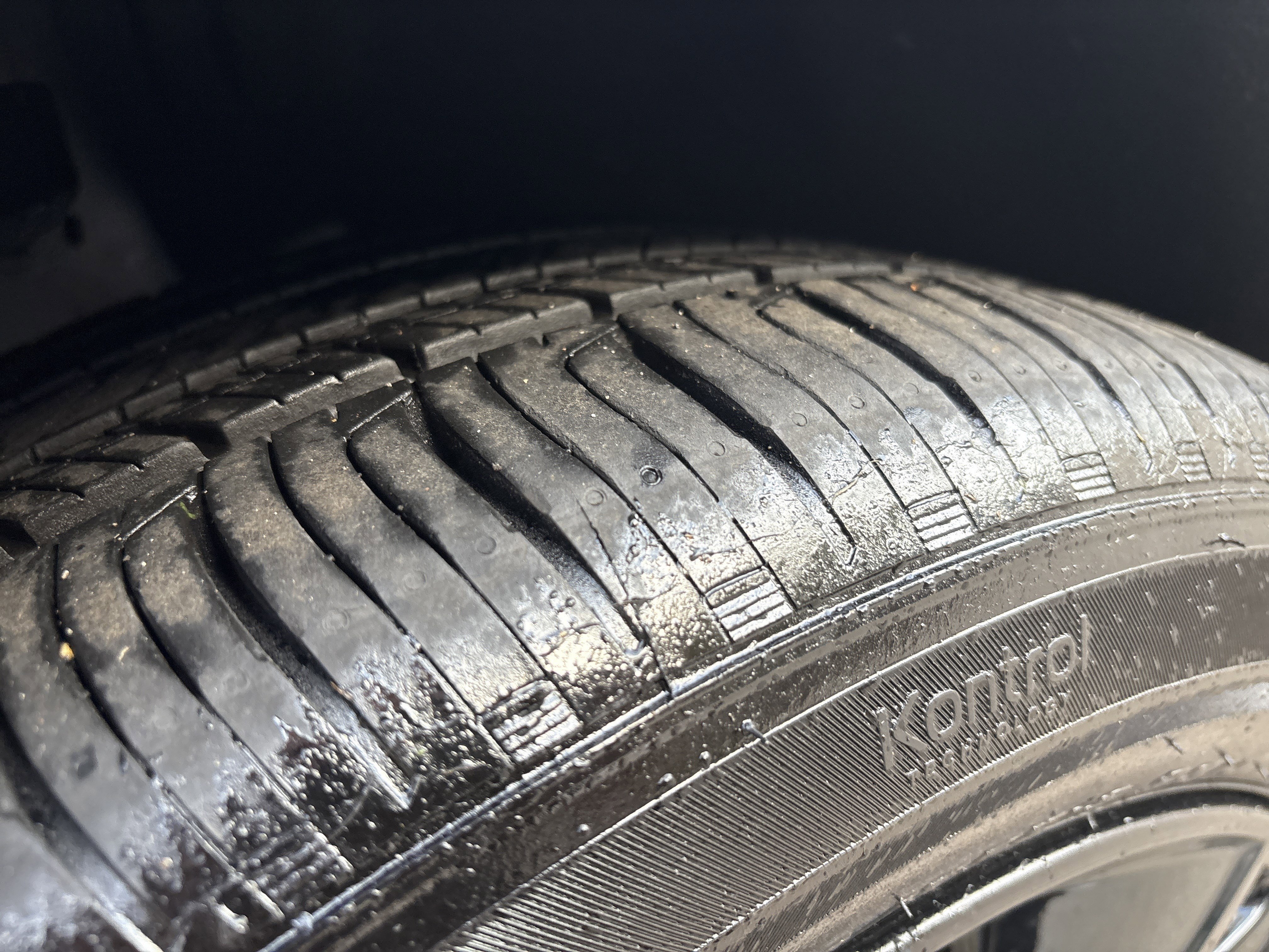 Used 2025 Buick Encore GX Sport Touring w/ Comfort Package image 12