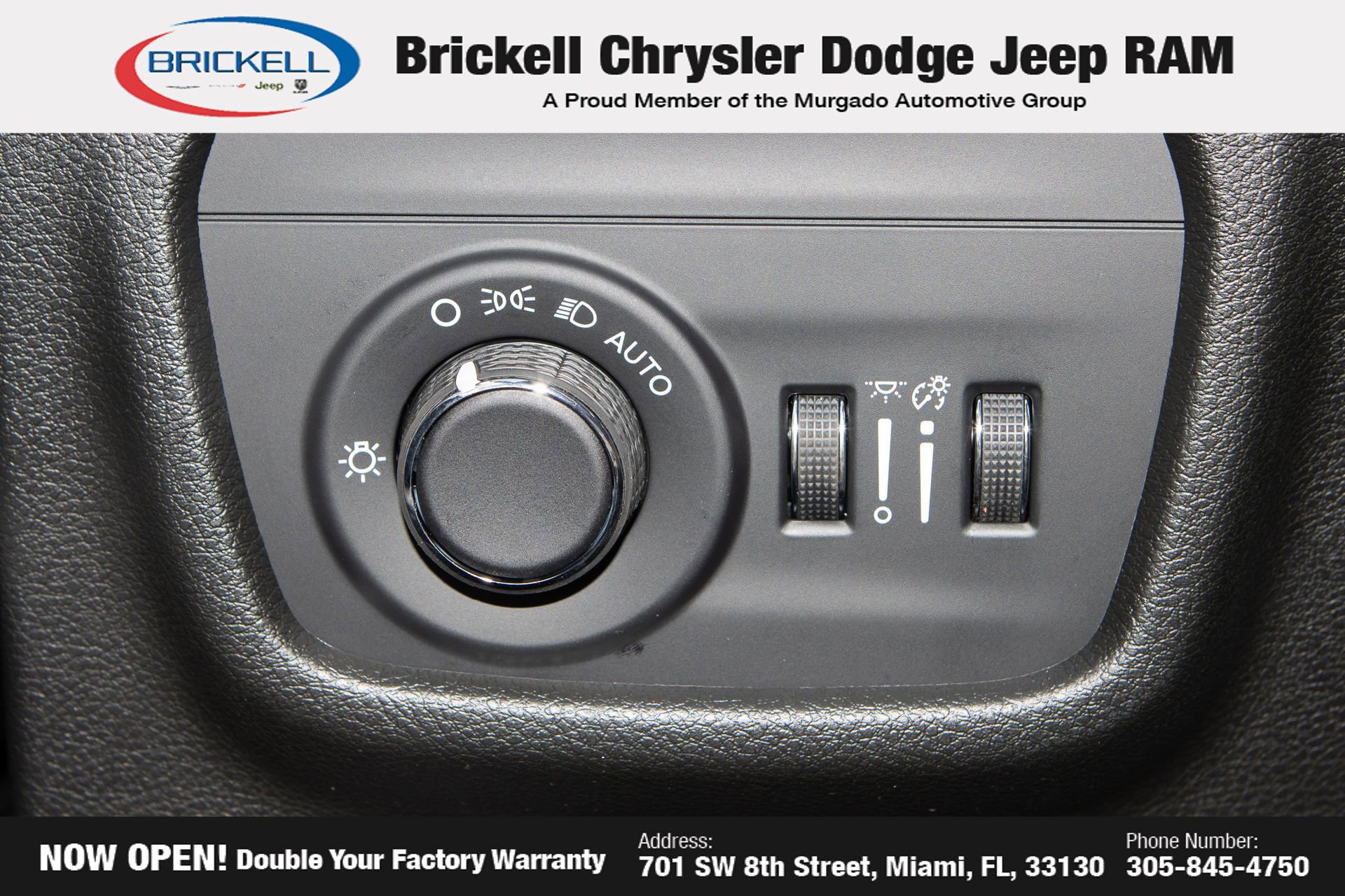 New 2025 Jeep Grand Cherokee Laredo w/ Luxury Tech Group I image 29