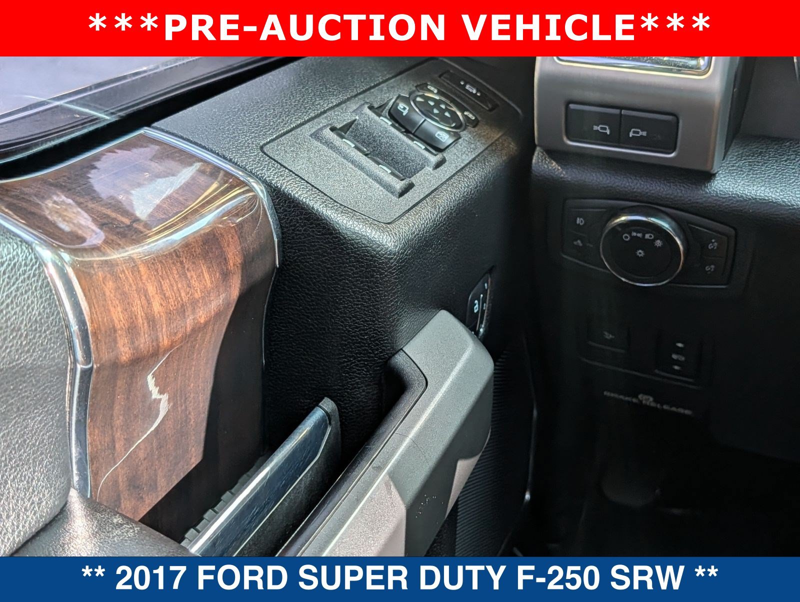 Used 2017 Ford F250 Platinum w/ Platinum Ultimate Package AWD/4WD image 25