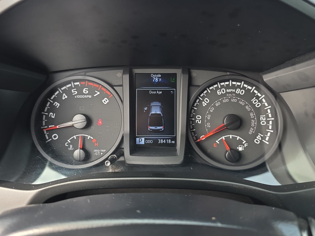Used 2021 Toyota Tacoma SR w/ SR Convenience Package RWD image 16