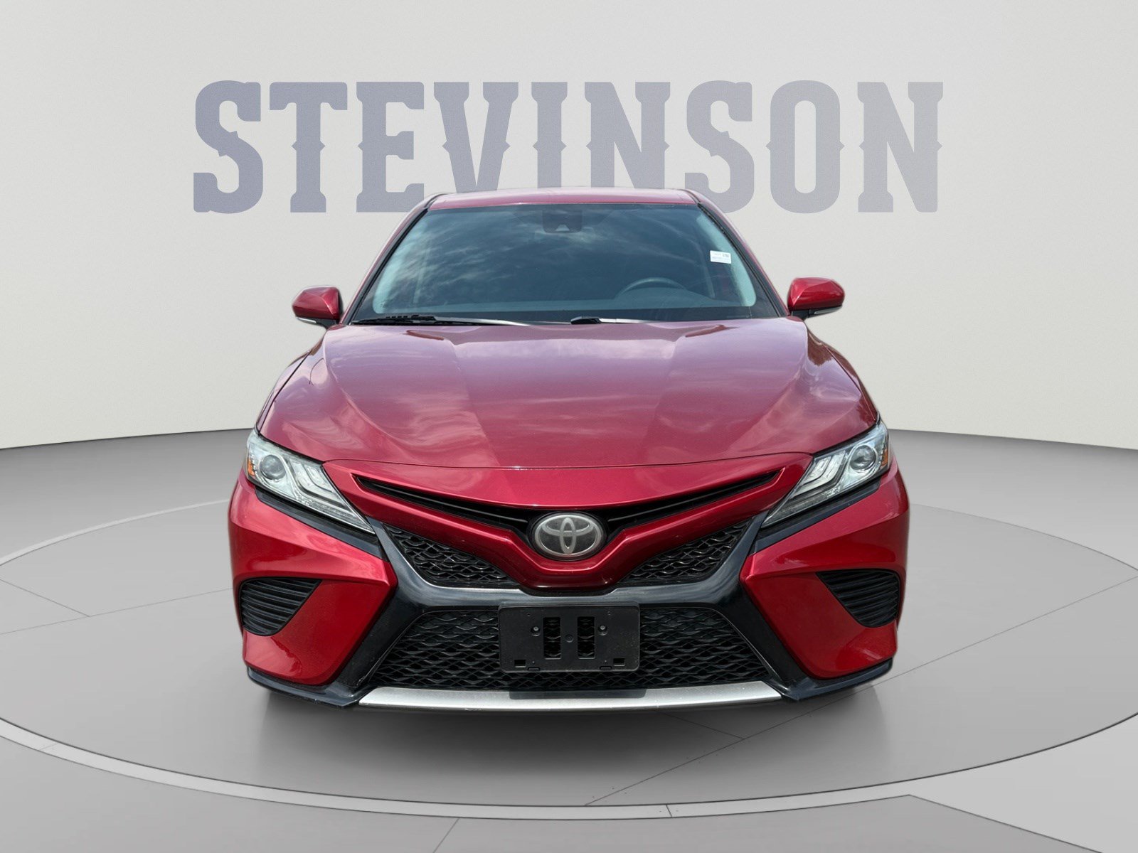 Used 2019 Toyota Camry XSE FWD image 8