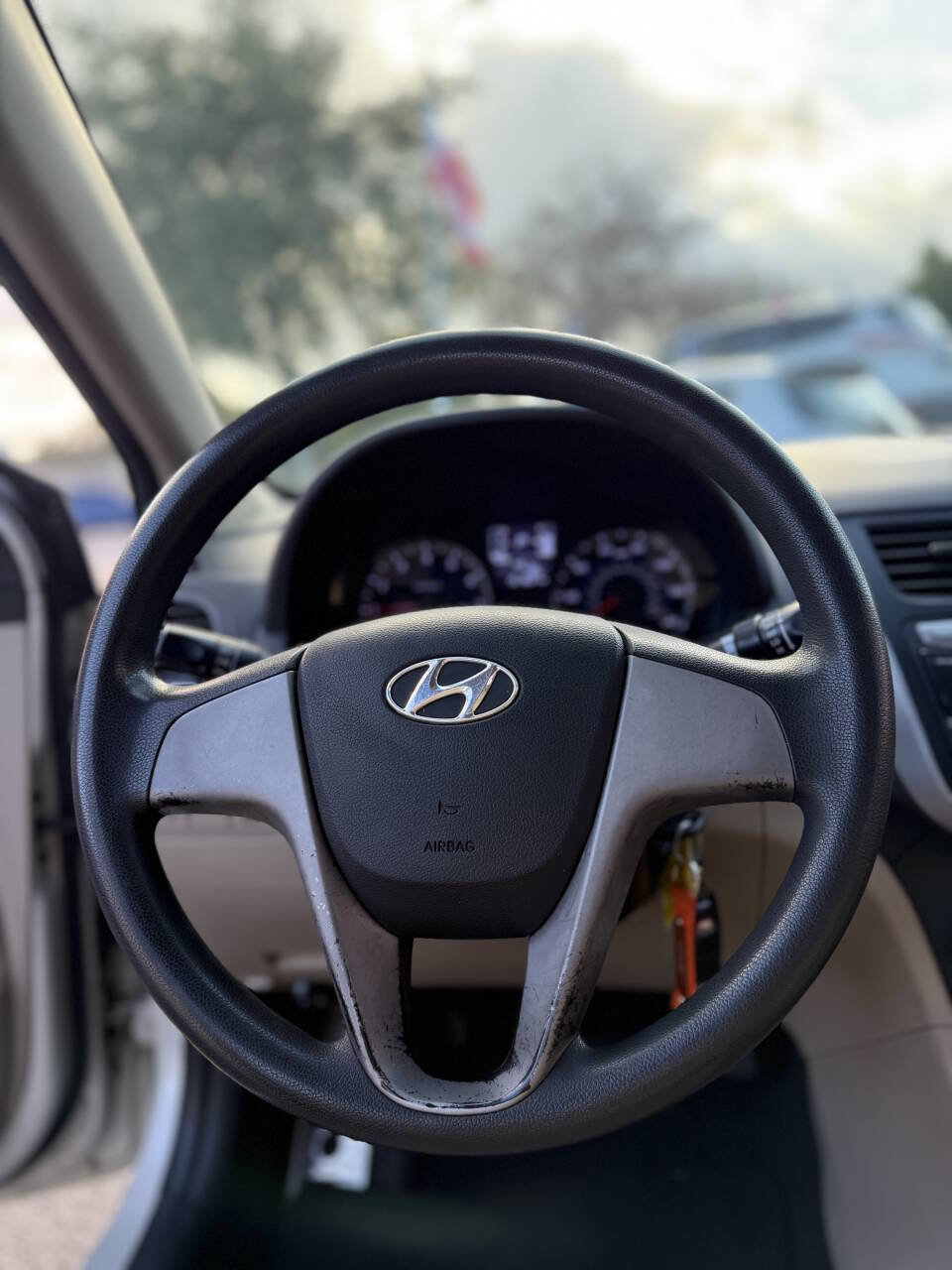 Used 2015 Hyundai Accent GLS image 17