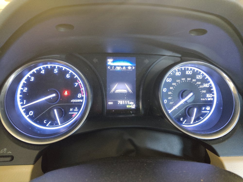 Used 2018 Toyota Camry LE w/ Convenience Package FWD image 23