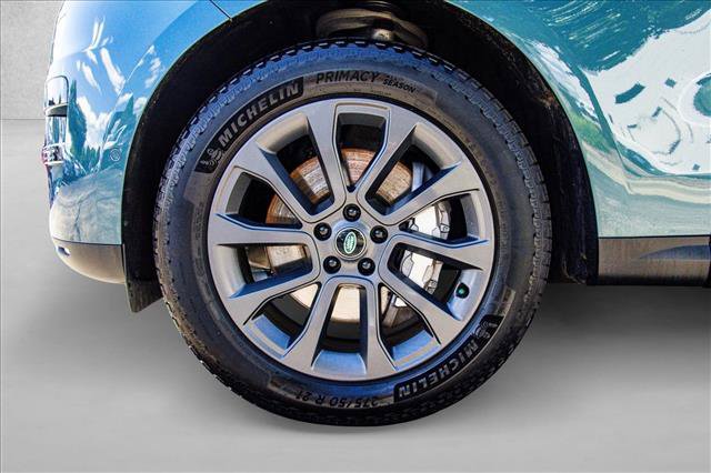 Used 2024 Land Rover Range Rover Sport SE AWD/4WD image 9