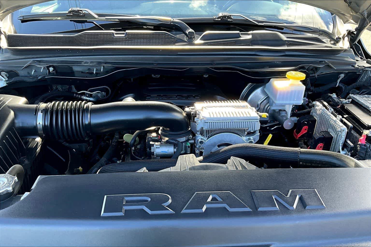 Used 2019 RAM 1500 Limited image 9
