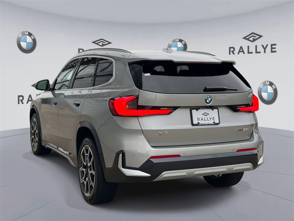 Certified 2025 BMW X1 xDrive28i w/ Premium Package image 5