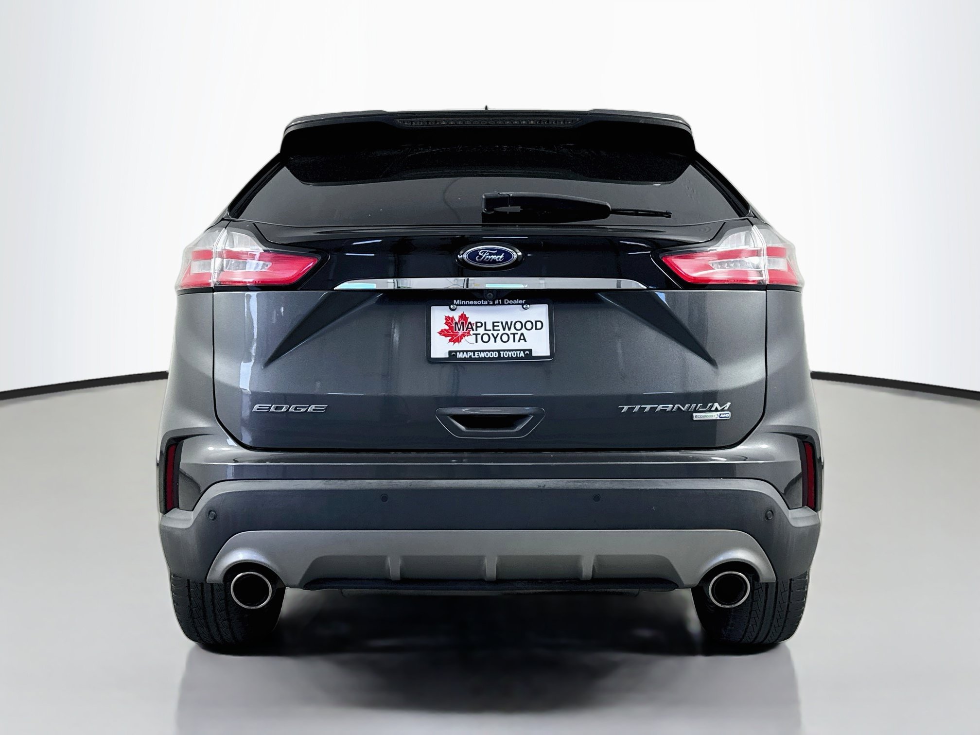 Used 2019 Ford Edge Titanium w/ Cold Weather Package AWD/4WD image 6