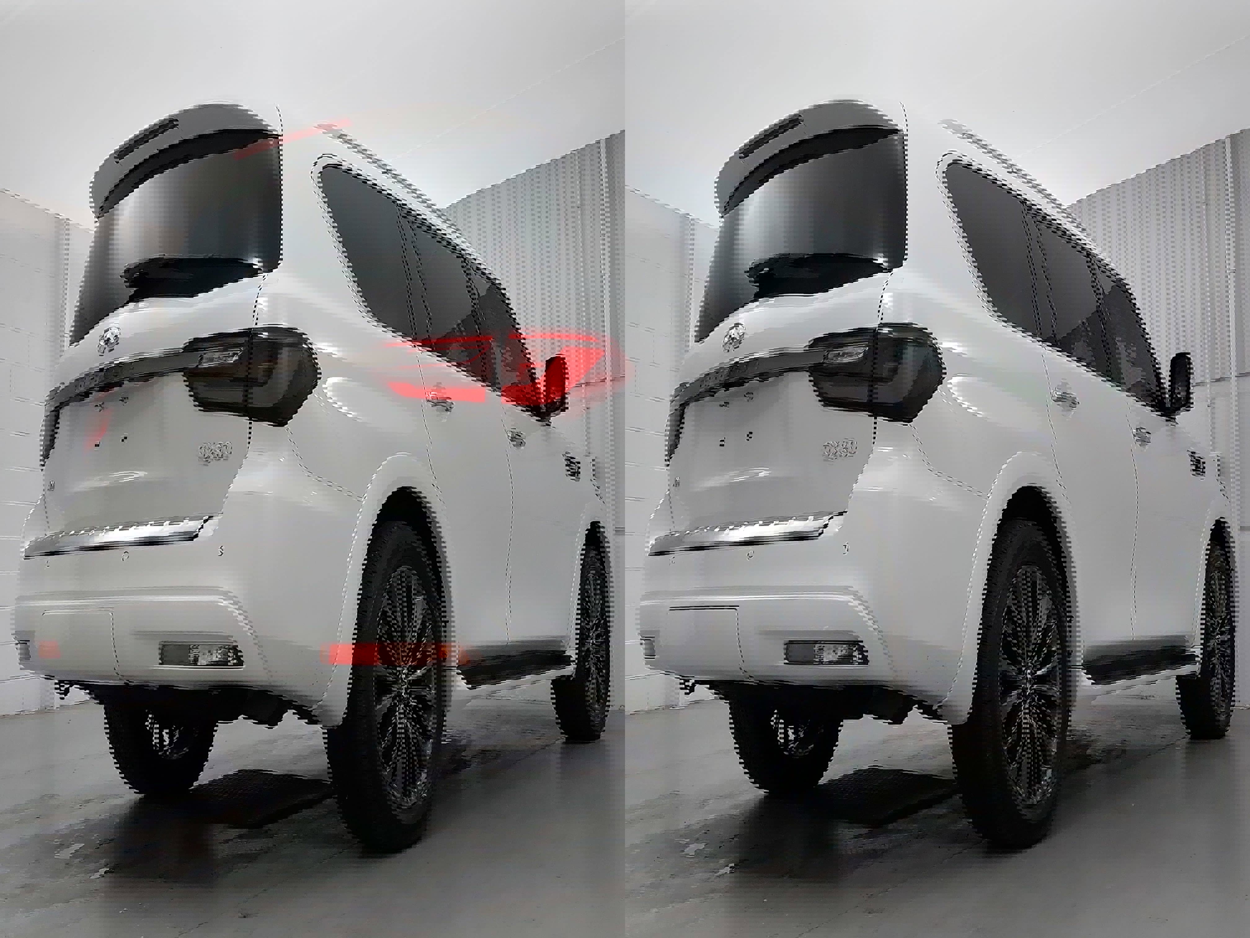 Used 2023 INFINITI QX80 Premium Select w/ Cargo Package image 7