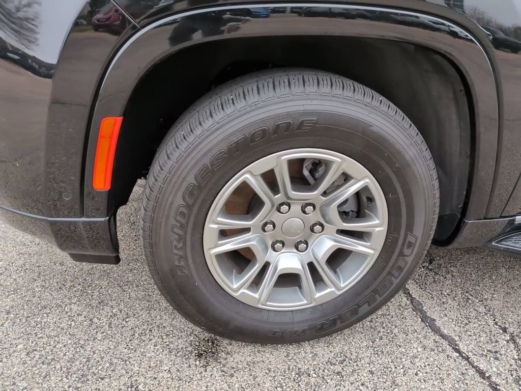 Used 2026 Jeep Grand Wagoneer Limited image 16