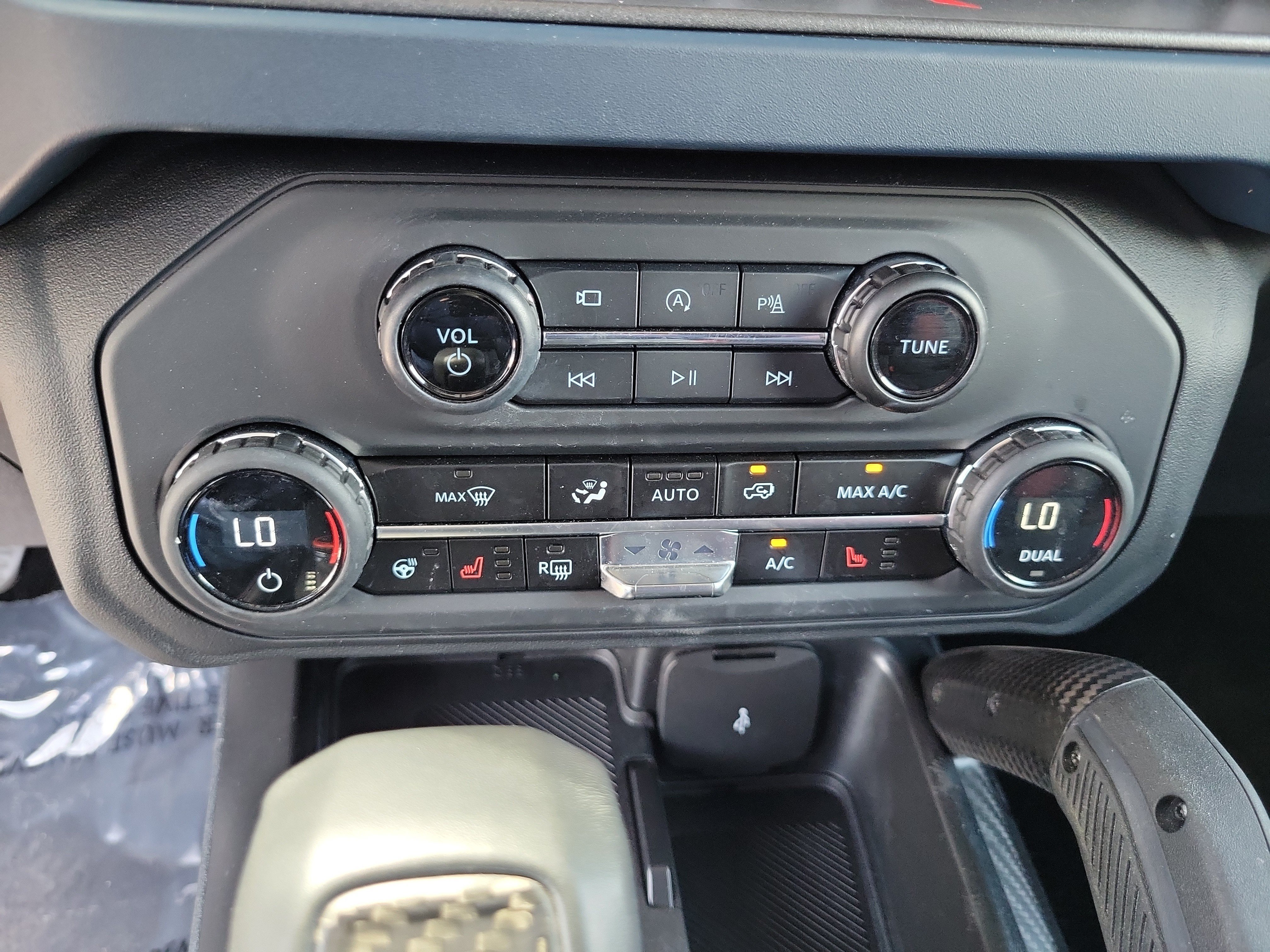 Used 2025 Ford Bronco Raptor w/ Interior Carbon Fiber Pack AWD/4WD image 30