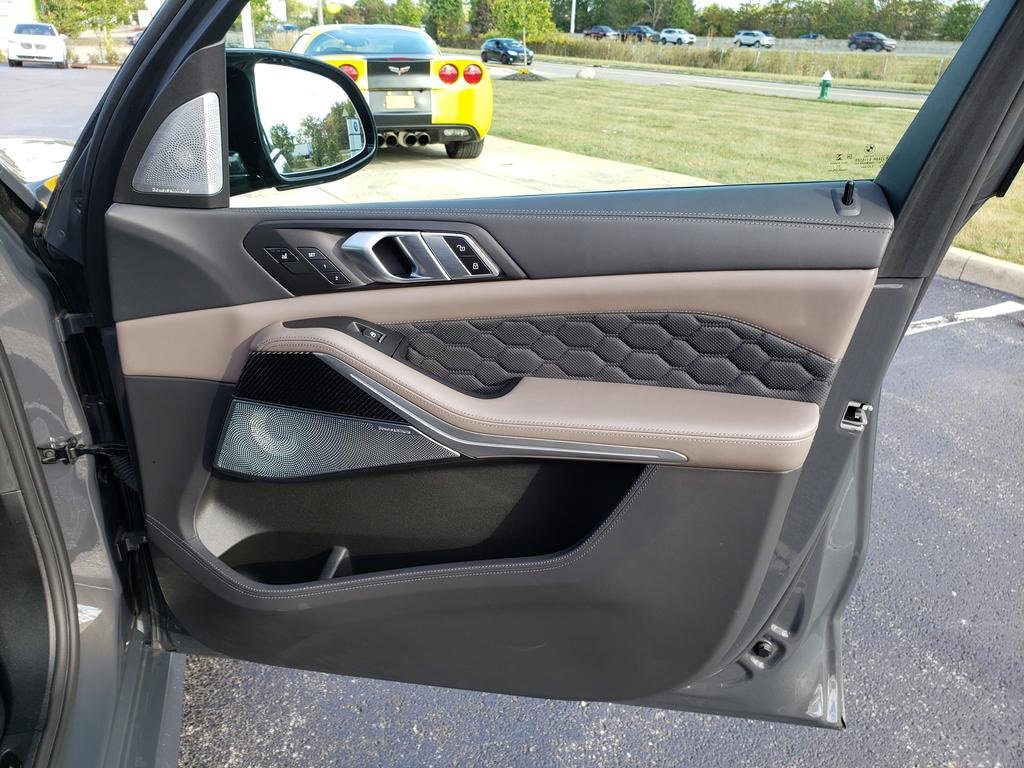 Used 2023 BMW X5 M w/ Competition Package image 18